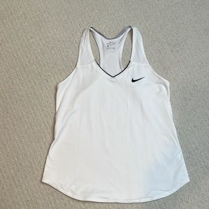 Nike Women’s Dri-Fit Tennis/Running Tank Only worn a couple of times. Mint!